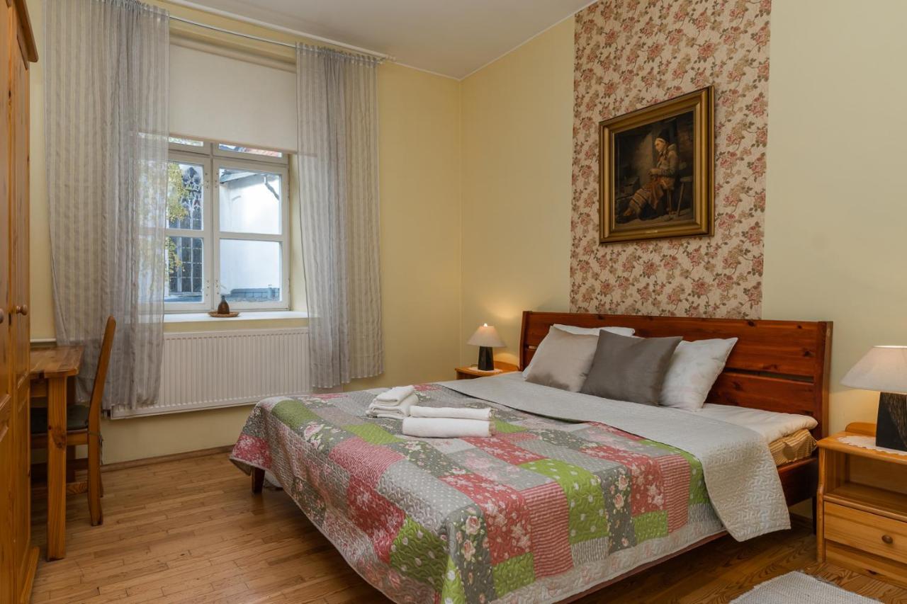Guesthouset Pueha Vaimu Kuelalistemaja Tallinna